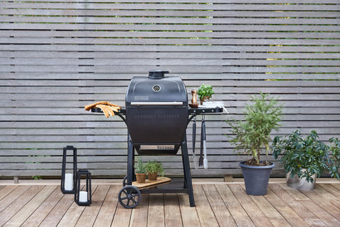 Vermont Castings Pioneer™ Charcoal Kamado BBQ Grill