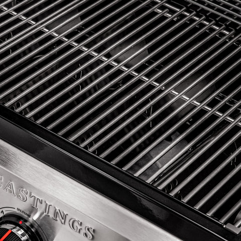 Vermont Castings Vanguard™ XE 4-Burner Premium Stainless Steel Convertible Gas BBQ Grill with Infrared Side-Burner